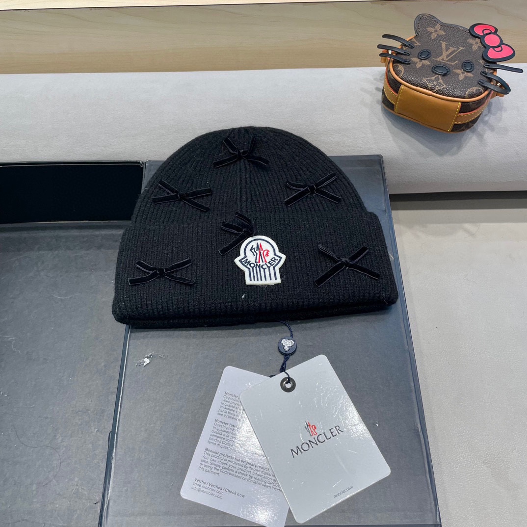 NO:217110,Monocler masked new original single baseball cap, exquisite and pure, stylish and cool and fashionable, counter out of stock, excellent quality wool hat for women autumn and winter new big head wool hat showing face small ear protection warm cold hat trendy hat fisherman hat baseball hat knit hat, hat, christian louboutin, Moncler, espadrilles, hats19860909monocler蒙口新款原单棒球帽, 精致純也格调很有感觉,很酷很时尚,专柜断货热门,质量超赞毛线帽子女秋冬新款大头围毛线帽显脸小护耳保暖冷帽潮帽子渔夫帽棒球帽针织帽,帽子,christian louboutin,Moncler,espadrilles,hats,hat