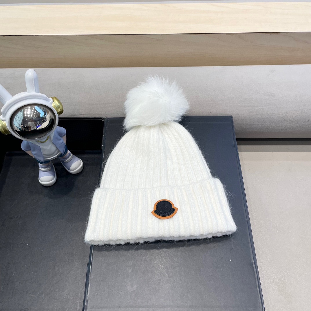 NO:217184,Moncler High-version covert fox wool ball knit hat internet celebrity parent-child style warm flip Z wool wool hat hat fisherman hat baseball hat knit hat, hat, christian louboutin, Moncler, espadrilles, hats19860909moncler 高版本蒙口狐狸毛球针织帽网红亲子款保暖翻边Z羊毛毛线帽帽子渔夫帽棒球帽针织帽,帽子,christian louboutin,Moncler,espadrilles,hats,hat