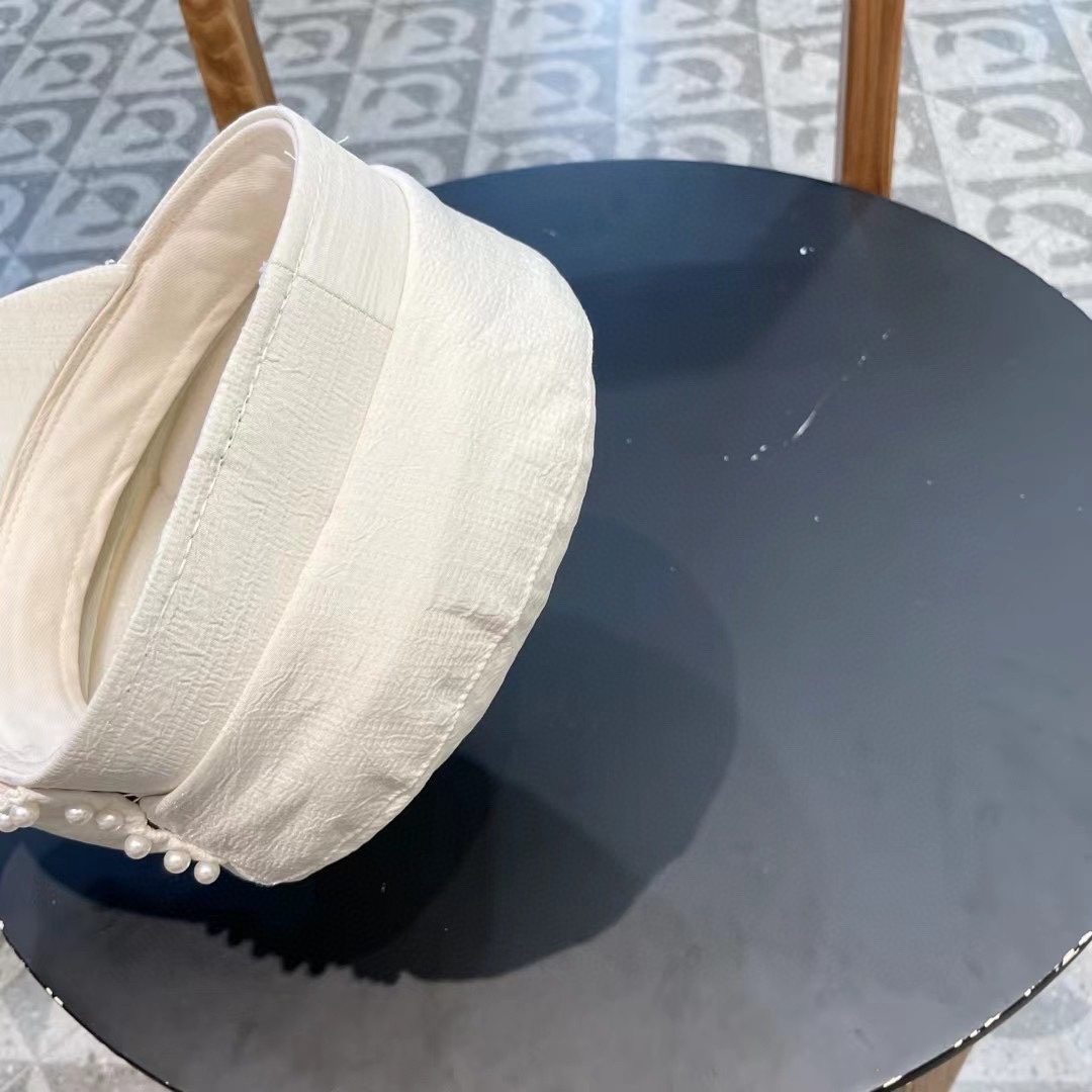 Chanel香奈儿重工珍珠蝴蝶结可爱时尚平顶帽子女春夏防晒遮阳帽休闲显瘦时装帽