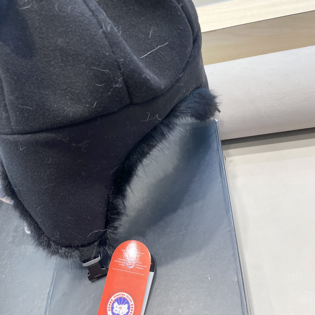 Canadian Geese Buying Snowcap on North-East Coast with Velvet Online - 图片 6