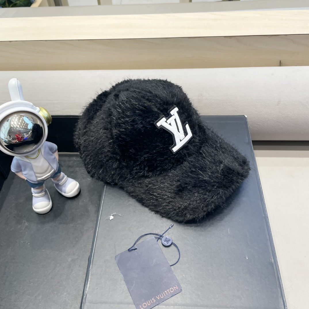 LV路易威登兔毛棒球帽女秋冬韩国网红百搭保暖毛绒鸭舌帽子潮