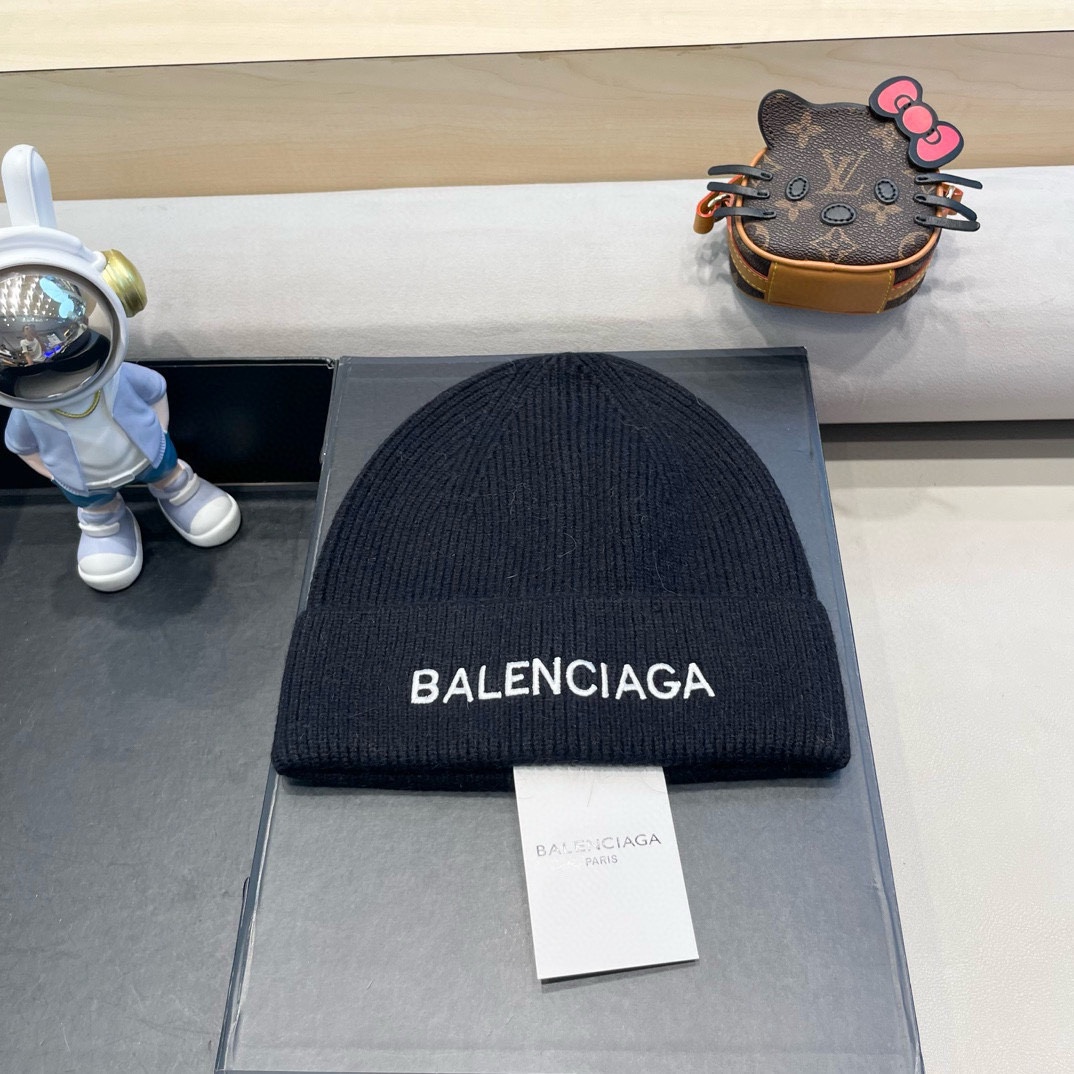 NO:217948,Balenciaga new knitted wool wool hat, high-quality customized wool, simple and handsome new logo, same style for men and women, super cool and fashionable street style!  Rabbit hair head circumference: 55-58 cm all available hats Fisherman's hat Baseball hat Knitted hat, hats, balenciaga, espadrilles, hats19860909巴黎世家新款针织羊毛毛线帽, 高品质定制羊毛,简约帅气新标志,男女同款 超酷时尚街头风！ 兔毛 头围:55-58 cm均可帽子渔夫帽棒球帽针织帽,帽子,balenciaga,espadrilles,hats,hat