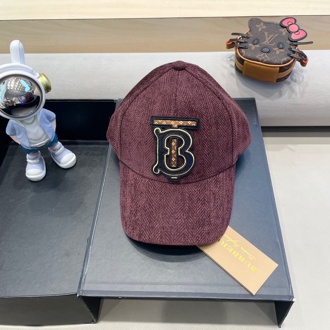 NO:217969,Burberry Burberry autumn and winter new Korean version solid color wool hard top baseball cap men and women simple fashion retro casual versatile baseball cap hat fisherman hat baseball cap knit hat, hat, burberry, burberry, espadrilles, hats19860909巴宝莉Burberry秋冬新款韩版纯色毛呢硬顶棒球帽男女简约时尚复古休闲百搭鸭舌帽帽子渔夫帽棒球帽针织帽,帽子,burberry,burberry,espadrilles,hats,hat