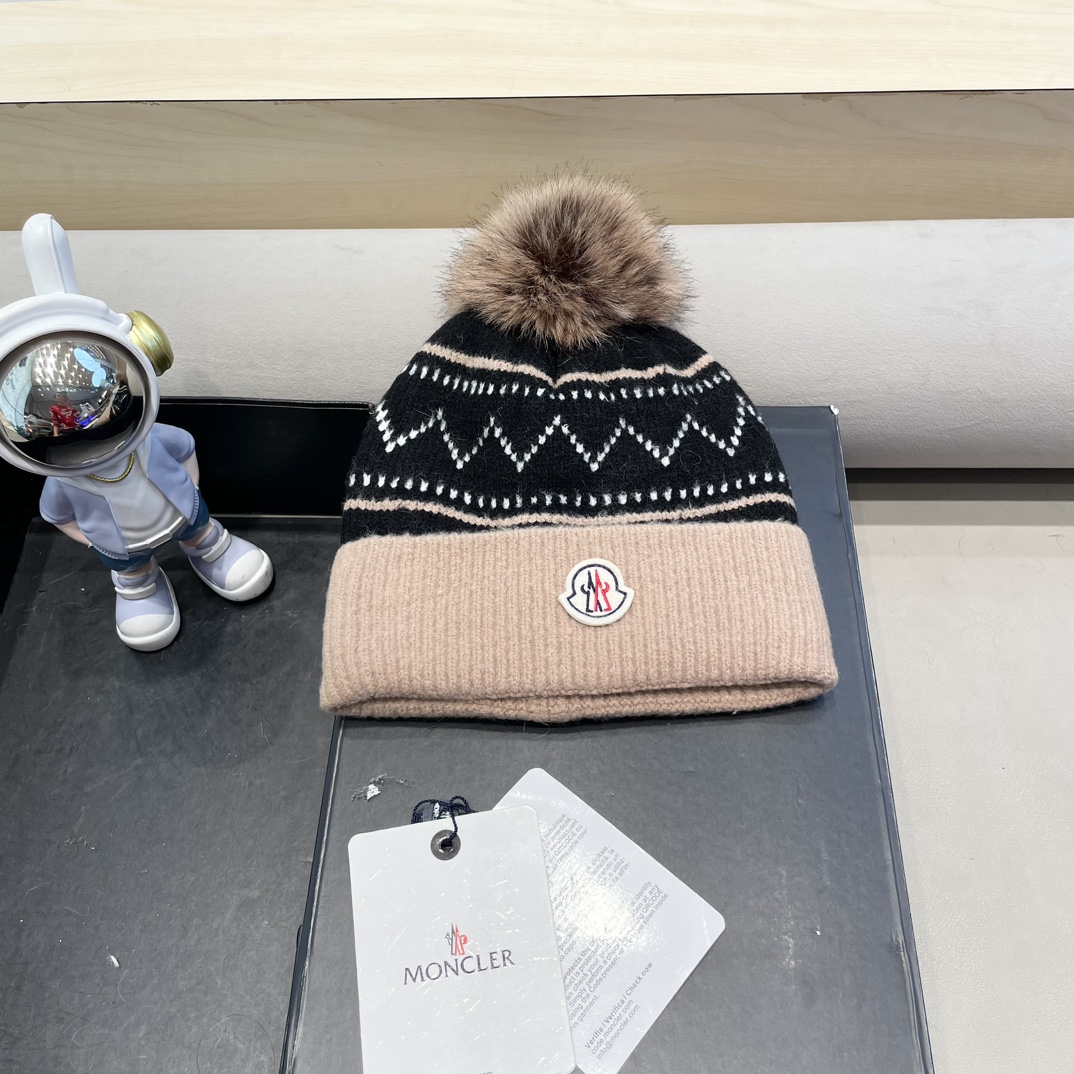 NO:218006,Moncler new winter hat versatile fashion knitted pullover head wool hat plus velvet thickened ear protection windproof warm hat fisherman hat baseball hat knit hat, hat, christian louboutin, espadrilles, hats19860909moncler新款冬季帽子百搭时尚针织套头包头毛线帽加绒加厚护耳防风保暖帽子渔夫帽棒球帽针织帽,帽子,christian louboutin,espadrilles,hats,hat