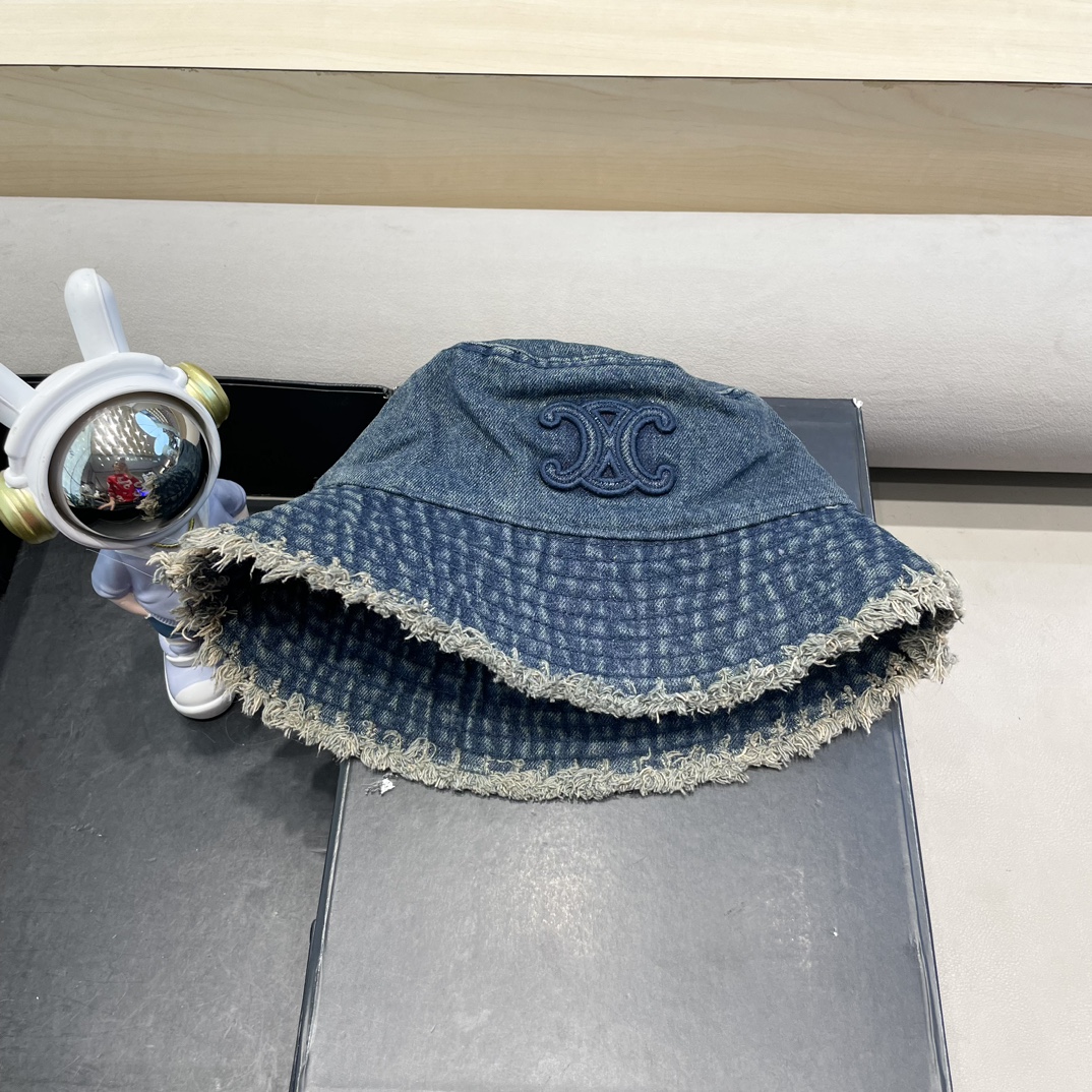 NO:217788,Celine Celine new basin hat sun protection hat Korean travel beach hat big brim hat fisherman hat sun hat hat fisherman hat baseball hat knit hat, hat, celine, espadrilles, hats19860909塞琳Celine新款盆帽防晒太阳帽韩国出游海边沙滩帽大沿帽渔夫帽遮阳帽子帽子渔夫帽棒球帽针织帽,帽子,celine,espadrilles,hats,hat