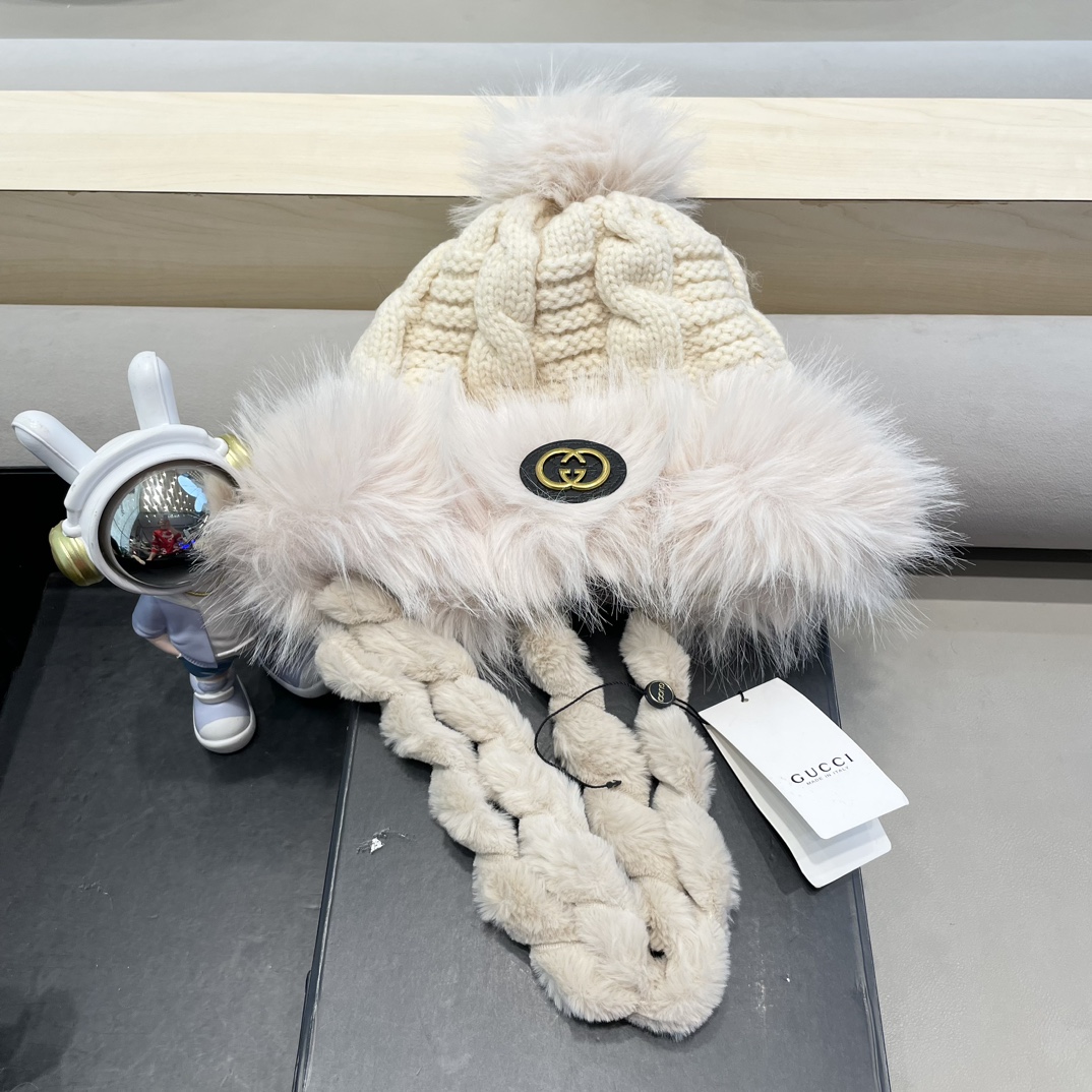 NO:217762,lv Louis Vuitton winter new bear plush fisherman hat women sweet cute warm hat thickened velvet face small basin hat trendy hat fisherman hat baseball hat knit hat, hat, louis vuitton, louis vuitton, espadrilles, hats19860909lv路易威登冬季新款小熊毛绒渔夫帽子女甜美可爱保暖帽加厚加绒显脸小盆帽潮帽子渔夫帽棒球帽针织帽,帽子,louis vuitton,louis vuitton,espadrilles,hats,hat