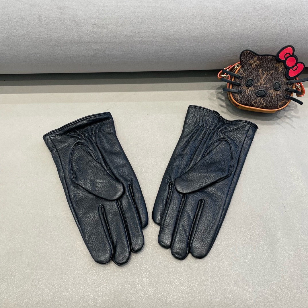 Luxurious Lamb-Skin Gloves by Gucci for Cozy Autumn and Winter Fashion - 图片 6