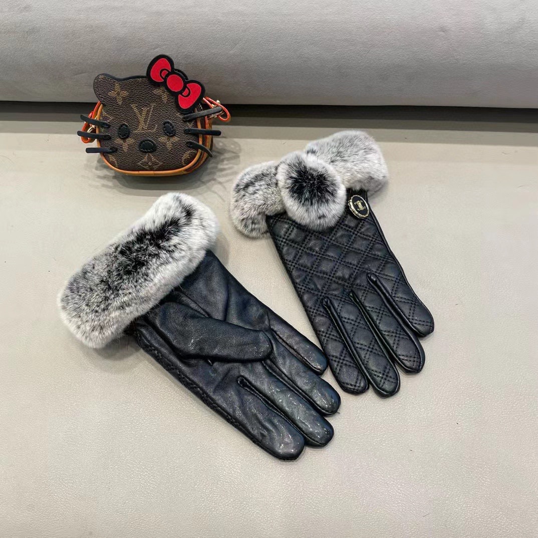Céline Lazy Bunny’s New Lamb-Skin Fashion Gloves for Autumn and Winter Warmth - 图片 5