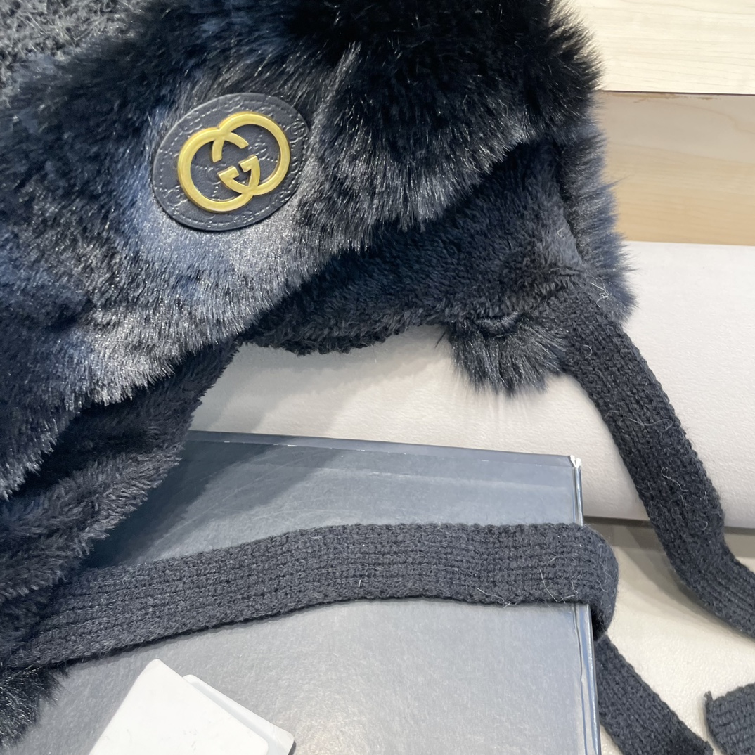 Gucci奥莱正品毛绒帽小熊耳朵显脸小保暖针织护耳雷锋帽潮