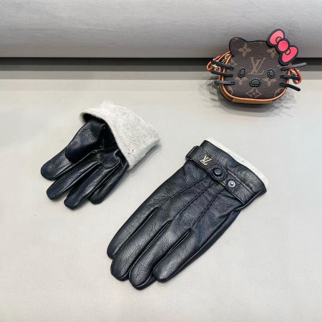 LV男款新品一级进口皮羊皮手套，时尚手套，秋冬保暖加绒内里，经典简洁💕上手超舒适柔软、百搭！码数XL，X