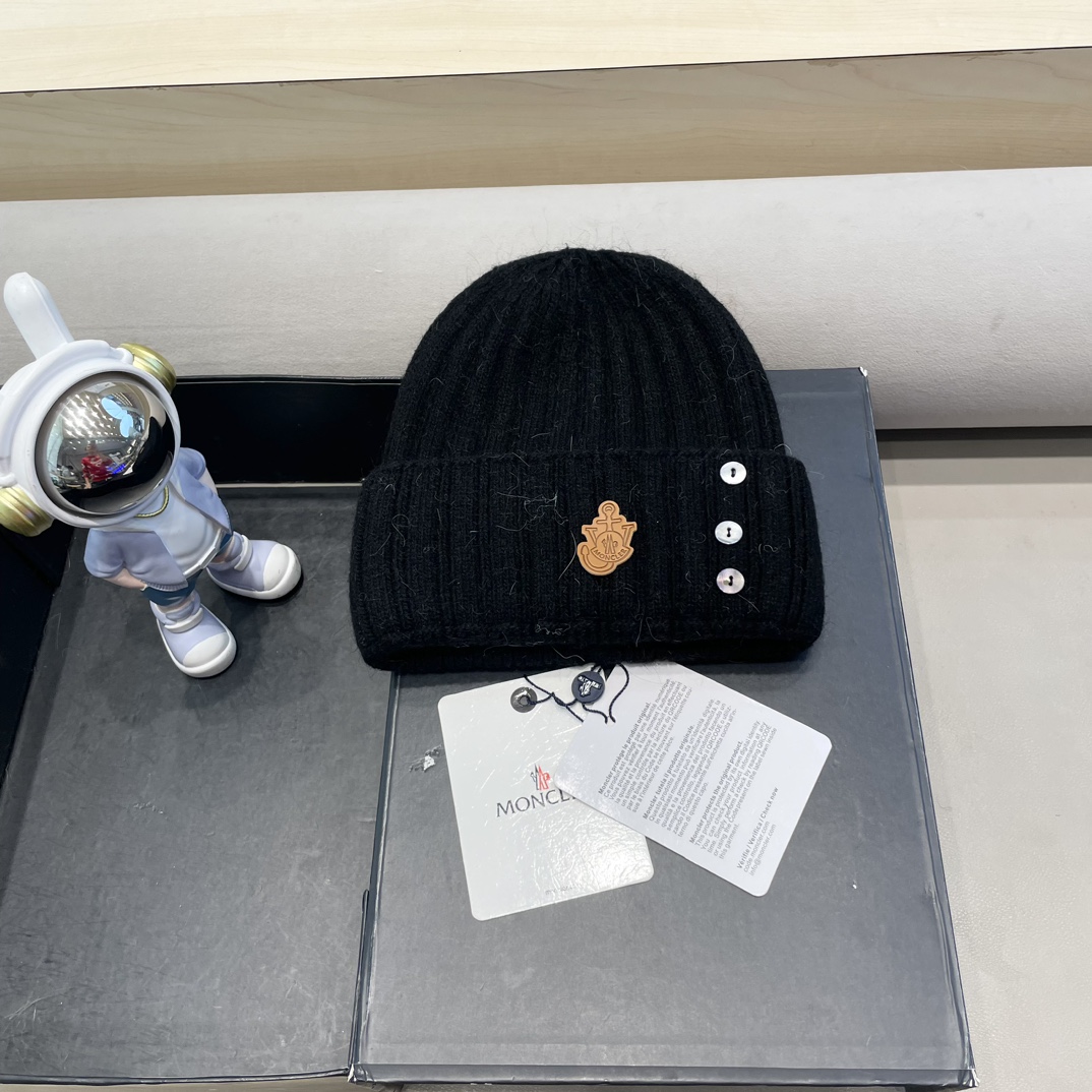 NO:220303,Moncler new autumn and winter knitted hat for women solid color versatile cashmere warm ear protection head cold hat pile hat men hat fisherman hat baseball hat knit hat, hat, christian louboutin, espadrilles, hats19860909moncler新款秋冬季针织帽女纯色百搭羊绒保暖护耳套头冷帽堆堆帽子男帽子渔夫帽棒球帽针织帽,帽子,christian louboutin,espadrilles,hats,hat