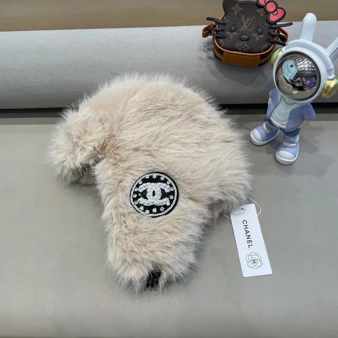 NO:220343,Chanel Korean version imitation mink plush leefeng hat men and women winter thickened warm ear protection hat outdoor mountaineering ski hat fisherman hat baseball hat knit hat, hat, chanel, espadrilles, hats19860909Chanel韩版仿貂绒毛绒雷锋帽男女冬季加厚保暖护耳帽户外登山骑行滑雪帽帽子渔夫帽棒球帽针织帽,帽子,chanel,espadrilles,hats,hat