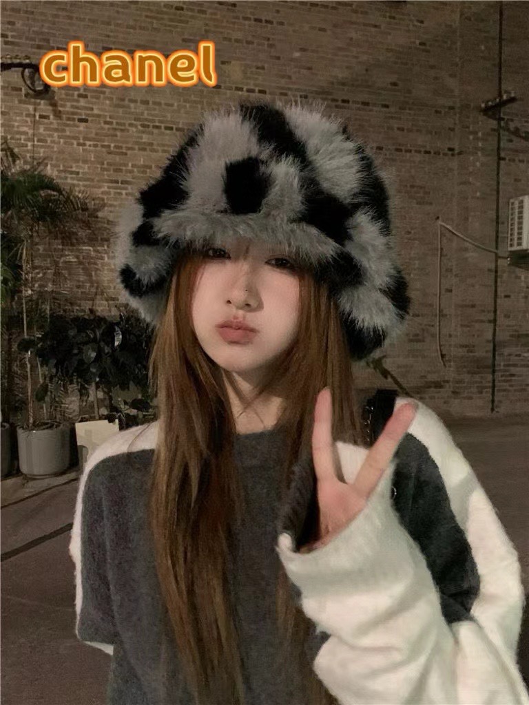 NO:220250,MONCLER cover-mouthed cute cat ear wool hat women autumn and winter warm ear protection plush knit hat head surround head hat wool ball hat hat fisherman hat baseball hat knit hat, hat, christian louboutin, Moncler, espadrilles, hats19860909MONCLER蒙口可爱猫耳朵毛线帽子女秋冬季保暖护耳毛绒针织帽头围包头帽毛球帽帽子渔夫帽棒球帽针织帽,帽子,christian louboutin,Moncler,espadrilles,hats,hat