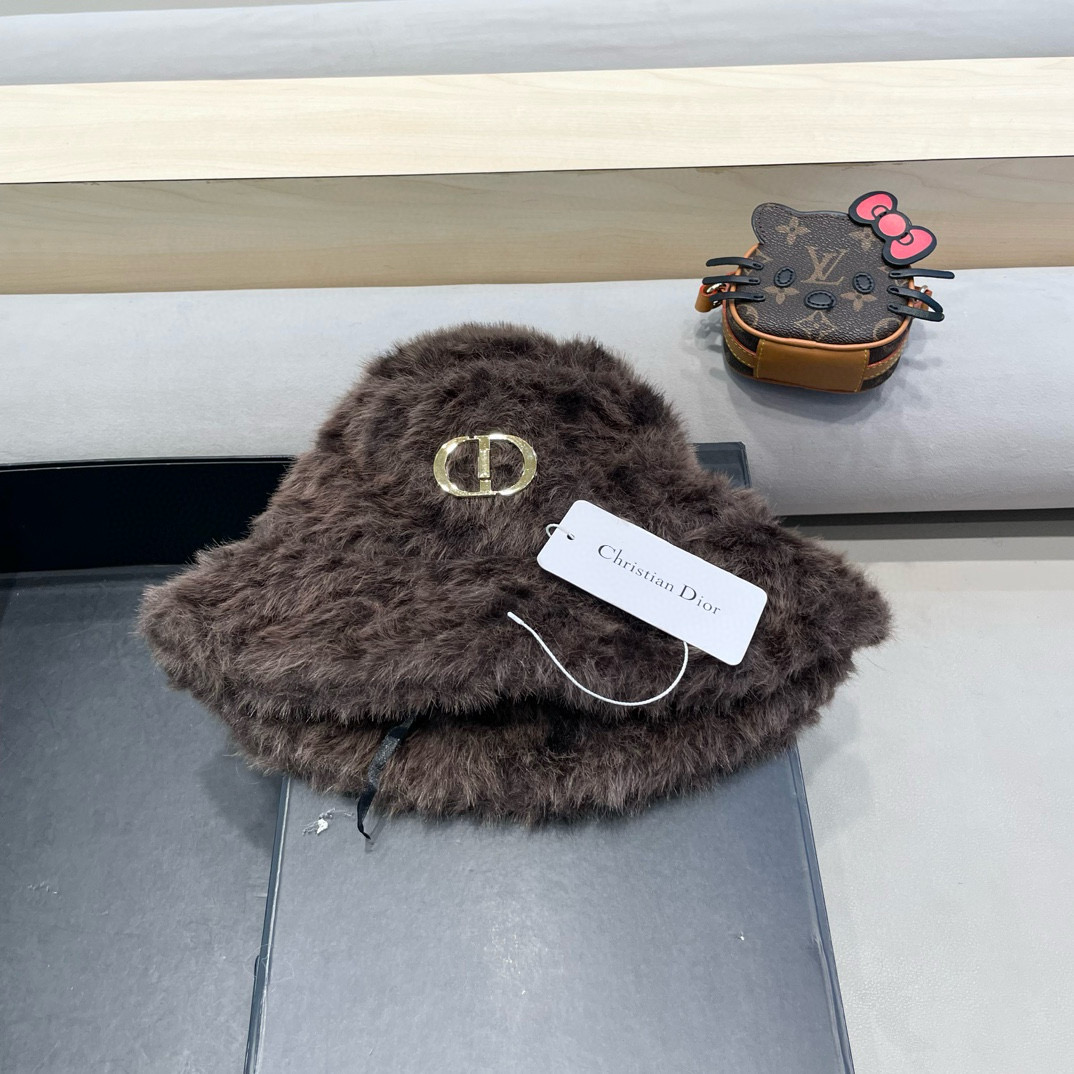 NO:218613,Dior Korean version of leopard print plush fisherman hat for women in winter thick cold autumn and winter new casual and versatile face-showing small basin hat fisherman hat baseball hat knit hat, hat, dior, espadrilles, hats19860909Dior 韩版豹纹毛绒渔夫帽子女冬厚防寒秋冬新款休闲百搭显脸小盆帽帽子渔夫帽棒球帽针织帽,帽子,dior,espadrilles,hats,hat
