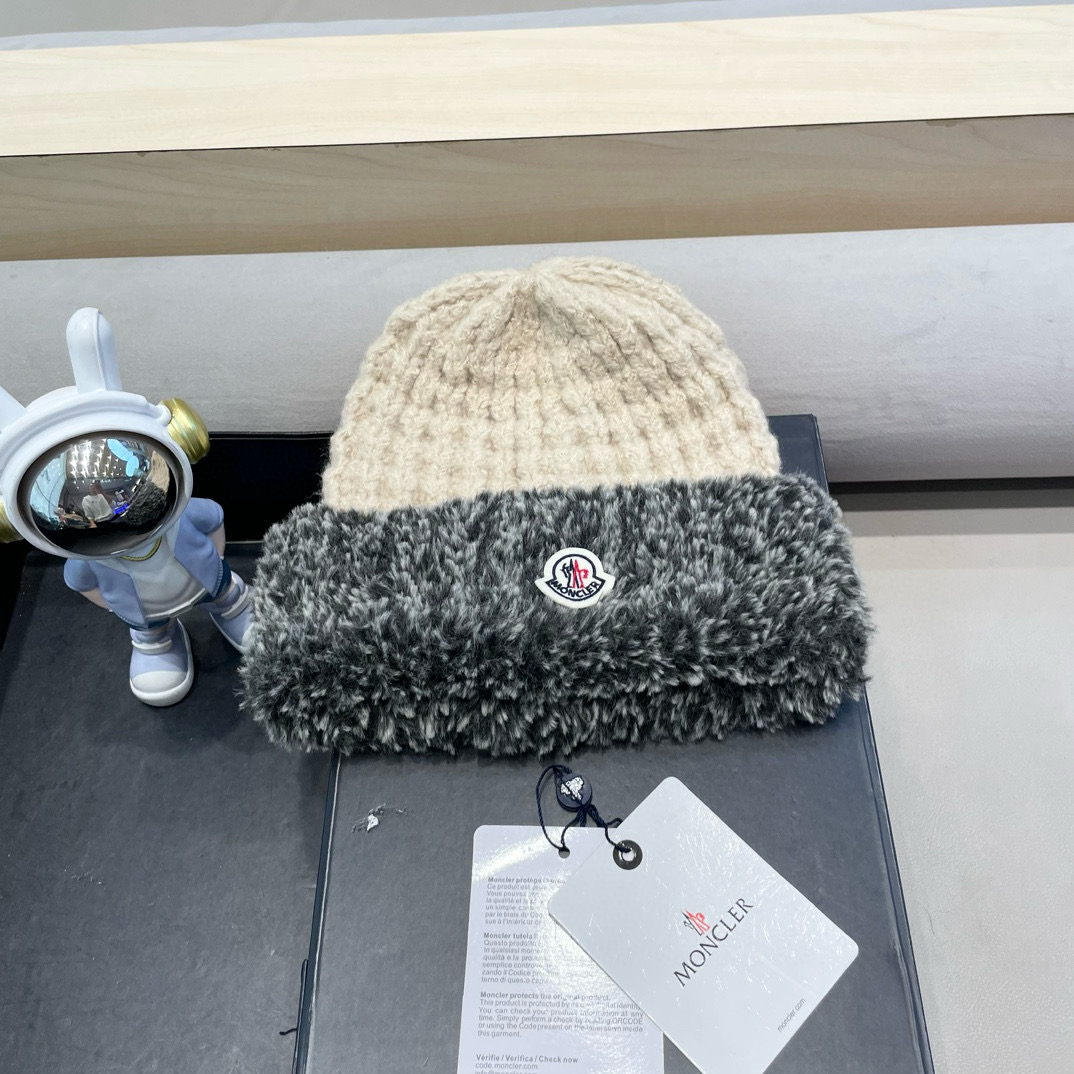 NO:218637,Moncler cover-mouth beige hat for women winter plush warm knitted hat fashionable loose version wool hat face small hat fisherman hat baseball hat knit hat, hat, christian louboutin, Moncler, espadrilles, hats19860909moncler蒙口米色帽子女冬季毛绒保暖针织帽时尚宽松版毛线帽显脸小帽子渔夫帽棒球帽针织帽,帽子,christian louboutin,Moncler,espadrilles,hats,hat