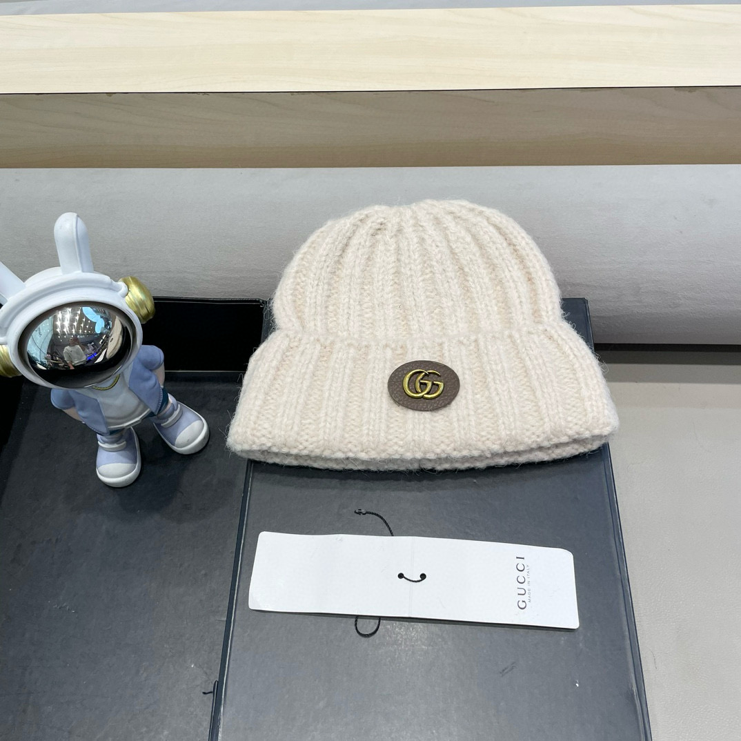 NO:218647,Gucci pure wool knitted hat for women in winter double-layer thickened warm big head circumference riding ear protection windproof wool cold hat men's hat fisherman hat baseball hat knitted hat, hat, gucci, espadrilles, hats19860909Gucci纯羊毛针织帽子女冬季双层加厚保暖大头围骑行护耳防风毛线冷帽男帽子渔夫帽棒球帽针织帽,帽子,gucci,espadrilles,hats,hat