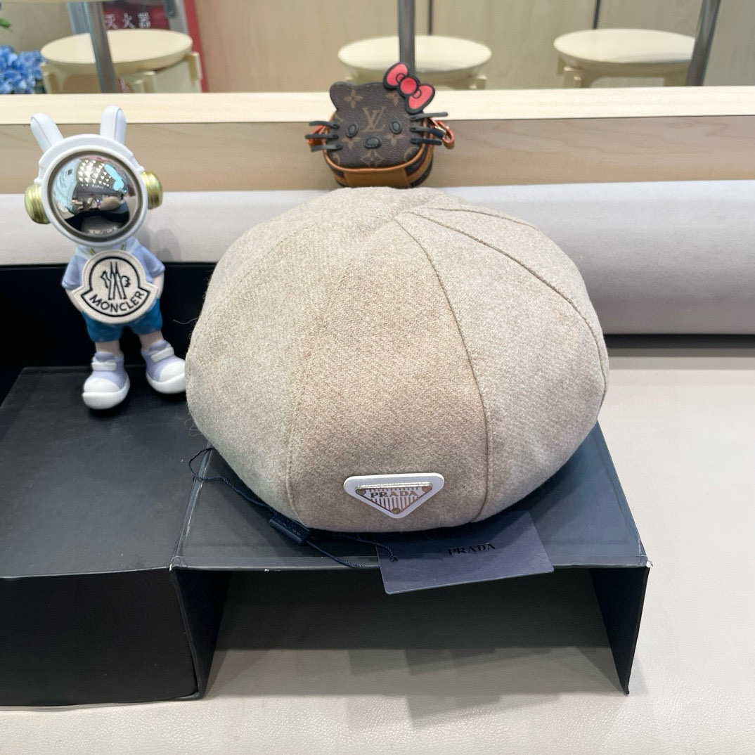 NO:218444,PRADA new Korean cloud eight-piece beret women's autumn and winter face showing little lamb wool painter universal beet hat fisherman hat baseball hat knit hat, hat, prada, prada, espadrilles, hats19860909PRADA普拉达新款韩系云朵八片贝雷帽女秋冬显脸小羊毛尼画家百搭蓓蕾帽子帽子渔夫帽棒球帽针织帽,帽子,prada,prada,espadrilles,hats,hat
