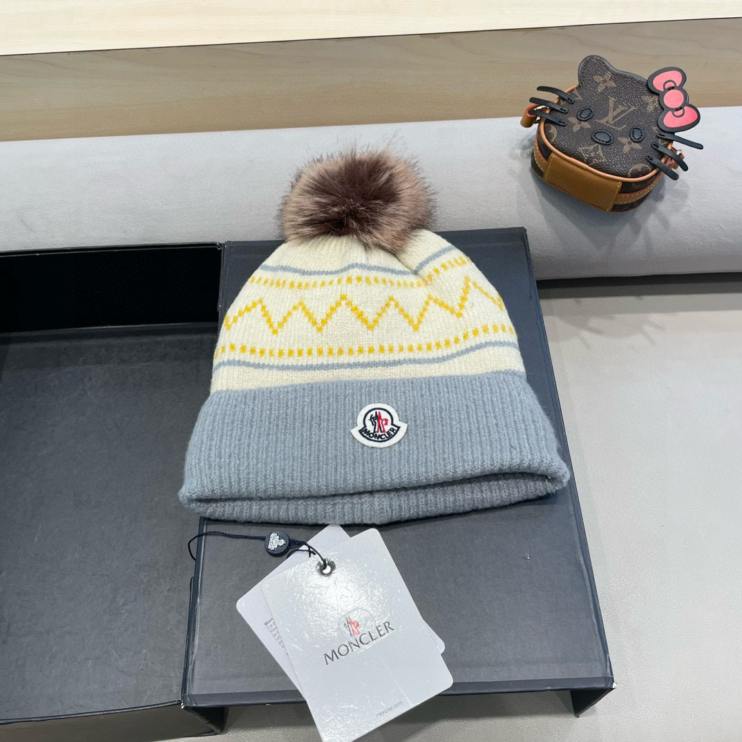 NO:218487,Moncler new winter hat versatile fashion knitted pullover head wool hat plus velvet thickened ear protection windproof warm hat fisherman hat baseball hat knit hat, hat, christian louboutin, espadrilles, hats19860909moncler新款冬季帽子百搭时尚针织套头包头毛线帽加绒加厚护耳防风保暖帽子渔夫帽棒球帽针织帽,帽子,christian louboutin,espadrilles,hats,hat