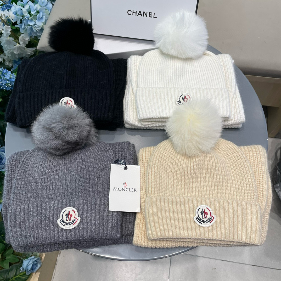 NO:218506,MonCLER Classic Hat Set!  Hat scarf!  Quality with fox fur ball cashmere rabbit velvet!  It’s super comfortable~ A young lady in winter~ You’re just a short set of hats this winter~ It’s warm and fashionable!  Universal style for men and women! Can be used as a couple style!  Complete anti-counterfeiting label hanging cards!  Many styles, welcome to choose!! Hats, fisherman hats, baseball hats, knit hats, hats, christian louboutin, Moncler, espadrilles, hats19860909蒙口MONCLER 经典套装帽子！帽子围巾！配狐狸毛球羊绒兔绒品质！暖暖哒超级舒服～冬日小姐姐减龄神器哦～这个冬天你就差这么一套套装帽子啦～又保暖又时尚！男女通用款!可以做情侣款！防伪标签吊卡齐全！多多款式,欢迎选择!!帽子渔夫帽棒球帽针织帽,帽子,christian louboutin,Moncler,espadrilles,hats,hat