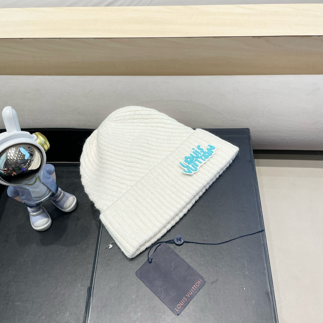  LV路易威登 秋冬新款针织羊毛帽，保暖毛线帽，70羊毛%30兔毛，跑量多色