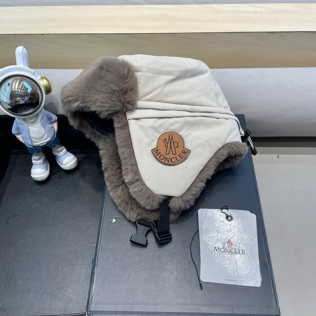 NO:218970,Moncler winter new thickened warm plush Lei Feng hat women's outdoor cold protection ear protection Northeast riding hat fisherman hat baseball hat knit hat, hat, christian louboutin, espadrilles, hats19860909moncler 冬季新款加厚保暖毛绒雷锋帽子女户外防寒护耳东北骑行帽子帽子渔夫帽棒球帽针织帽,帽子,christian louboutin,espadrilles,hats,hat