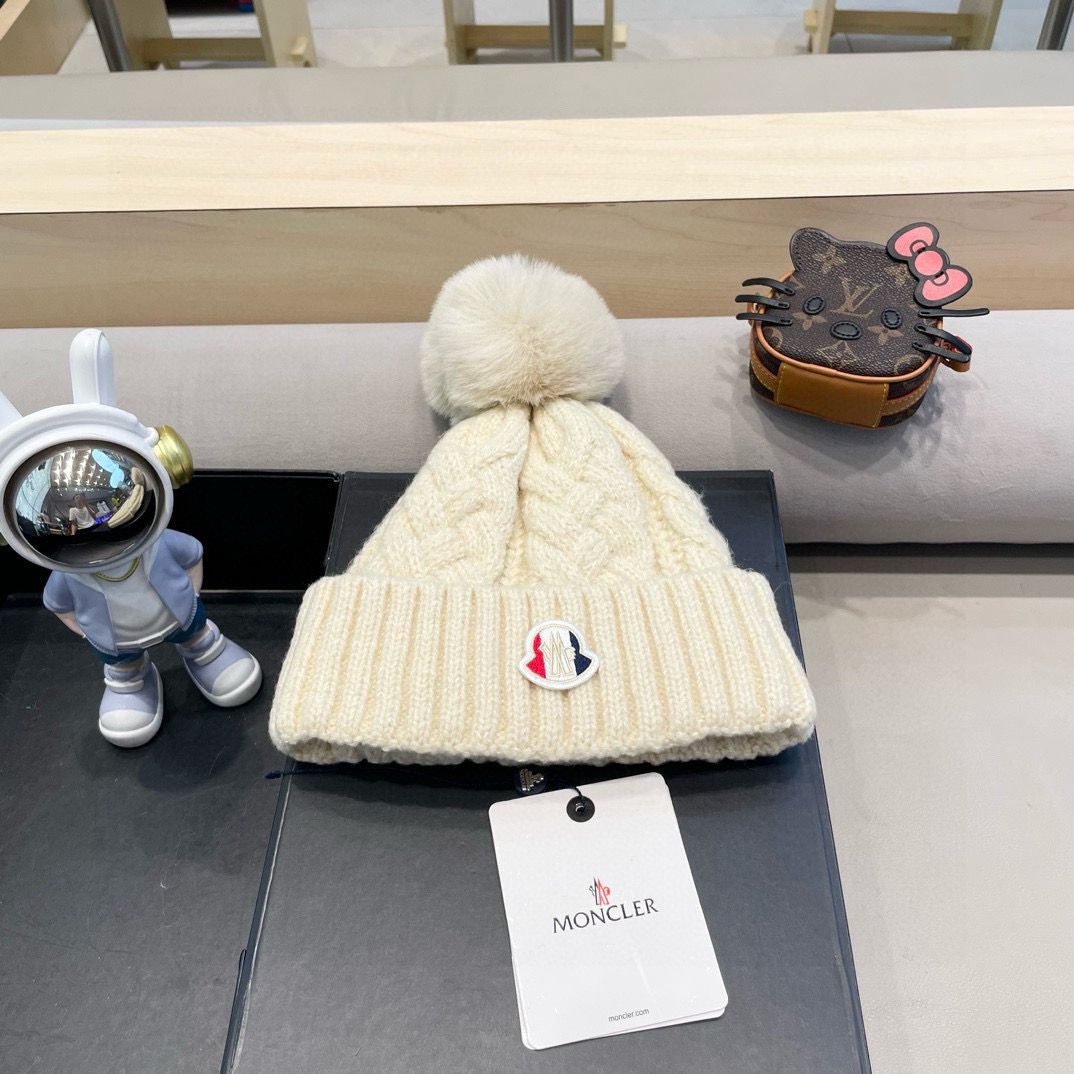 NO:218982,【MONCLER hood】At early autumn knitted wool hat, with wool ball plush material, very versatile hat Fisherman hat Baseball hat Knit hat, hat, christian louboutin, Moncler, espadrilles, hats19860909【MONCLER蒙口】早秋针织毛线帽,配毛毛球毛绒材质,非常百搭帽子渔夫帽棒球帽针织帽,帽子,christian louboutin,Moncler,espadrilles,hats,hat