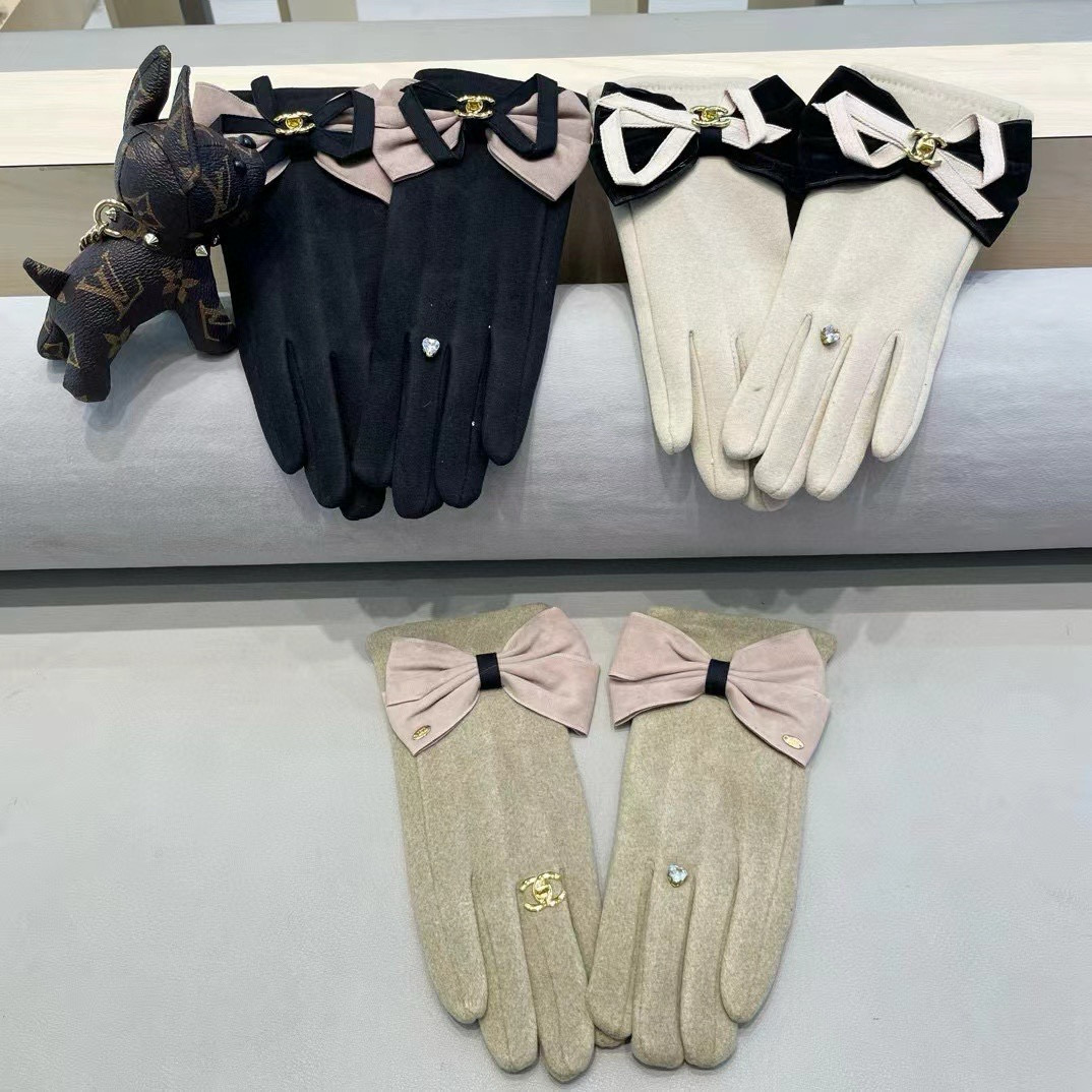 NO:294151,Chanel wool gloves, fashionable gloves, warm and fleece lining in autumn and winter, classic and simple, super comfortable and soft, versatile, single-size gloves, gloves, chanel, gloves19860909香奈儿羊毛手套,时尚手套,秋冬保暖加绒内里,经典简洁上手超舒适柔软、百搭均码手套,手套,chanel,gloves,accessory