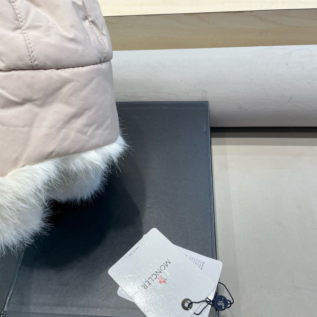 moncler东北防寒雷锋帽子女款秋冬季毛绒加厚保暖骑行电动车防风护耳棉帽