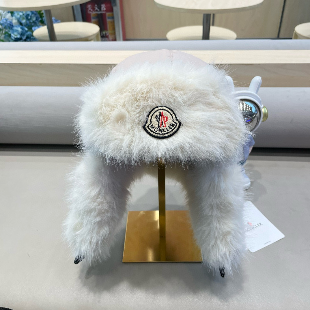 moncler东北防寒雷锋帽子女款秋冬季毛绒加厚保暖骑行电动车防风护耳棉帽