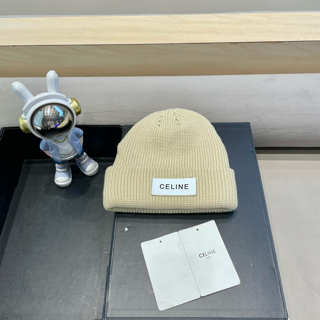 NO:220604,Celine Celine fashion brand ins European and American short men's hat knitted warm wool hat melon skin hat women autumn and winter cold hat hip hop hat fisherman hat baseball hat knit hat, hat, celine, espadrilles, hats19860909塞琳Celine潮牌ins欧美短款男帽针织保暖毛线帽瓜皮帽子女秋冬季冷帽嘻哈帽帽子渔夫帽棒球帽针织帽,帽子,celine,espadrilles,hats,hat