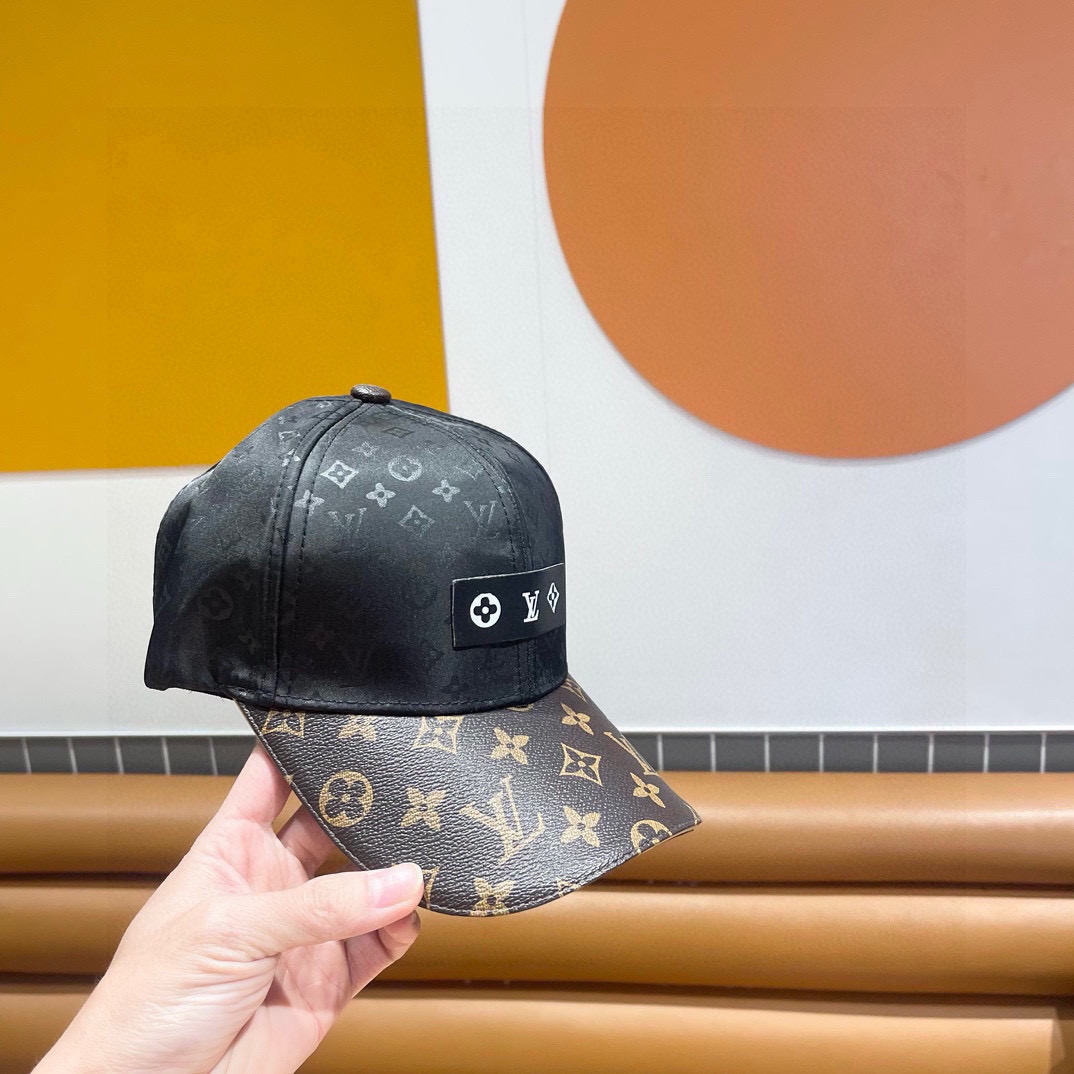  2025春夏新款LV新款鸭舌帽，高品质棒球帽，黑 咖两色，头围57cm左右