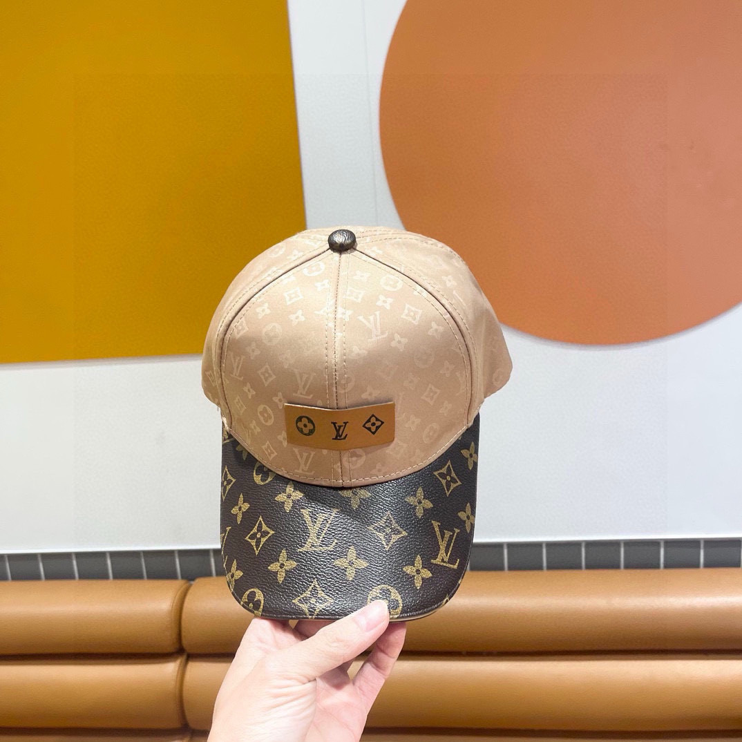  春夏新款LV新款鸭舌帽，高品质棒球帽，黑 咖两色，头围57cm左右