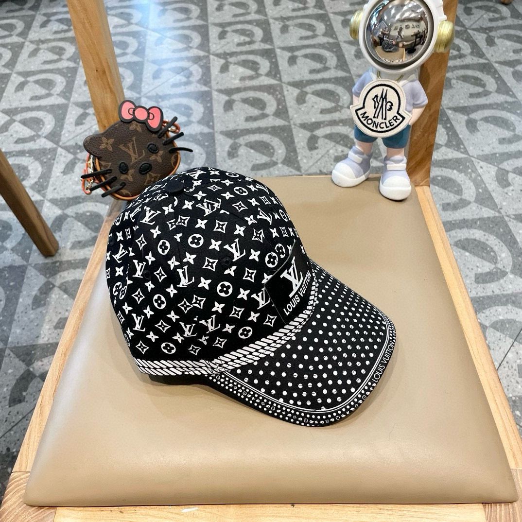  【LV】新款专柜同步棒球帽，专柜同步出货，大牌款超好搭配，赶紧入手！ 【LV】新款专柜同步棒球帽，专柜