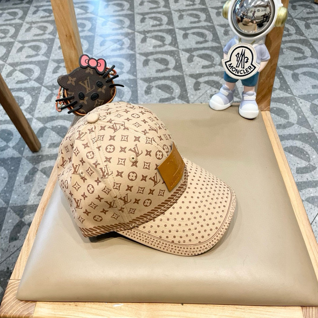  【LV】新款专柜同步棒球帽，专柜同步出货，大牌款超好搭配，赶紧入手！