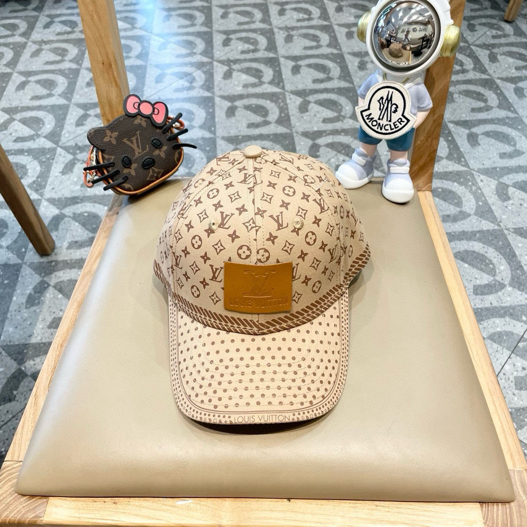  【LV】新款专柜同步棒球帽，专柜同步出货，大牌款超好搭配，赶紧入手！