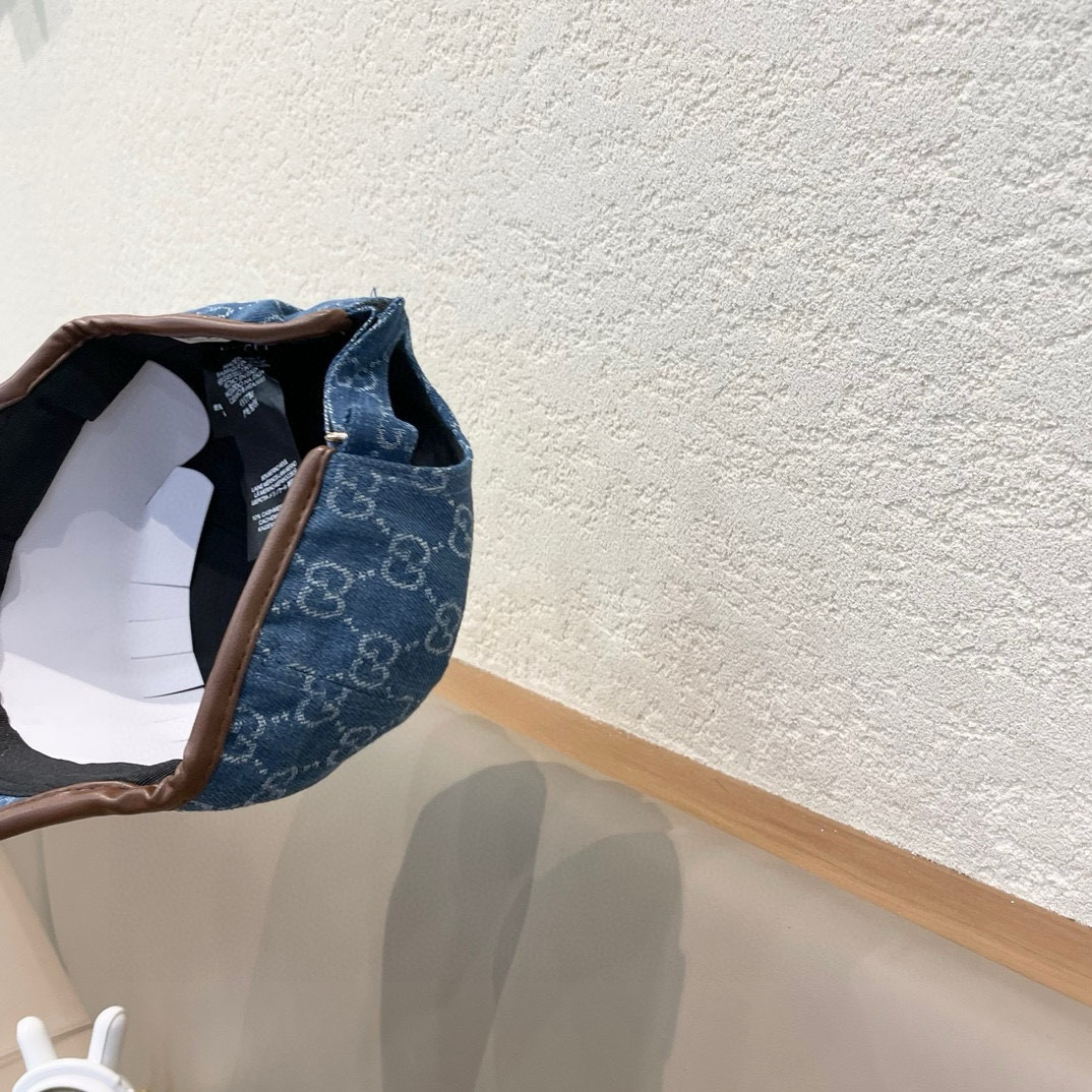  GUCCI古奇棒牛仔皮包边球帽👒 工艺非常精美 高档大气上档次！低调奢华，方便携带！