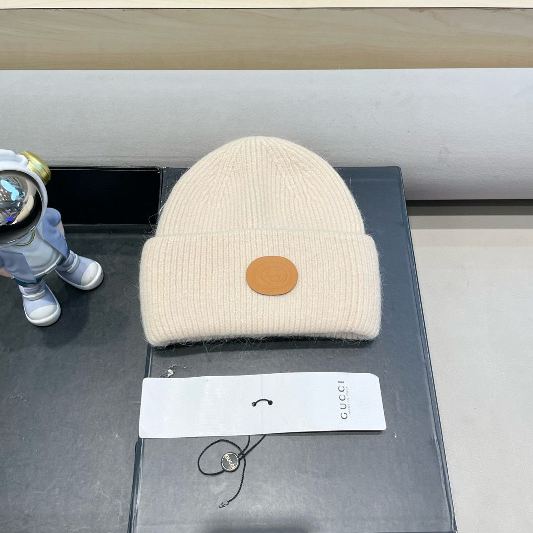 NO:220607,Gucci Korean version of autumn and winter big head circumference knitted hat for women thickened warm face small wool hat ear protection versatile bag head cold hat fisherman hat baseball hat knitted hat, hat, gucci, espadrilles, hats19860909Gucci韩版秋冬大头围针织帽子女加厚保暖显脸小毛线帽护耳百搭包头冷帽帽子渔夫帽棒球帽针织帽,帽子,gucci,espadrilles,hats,hat