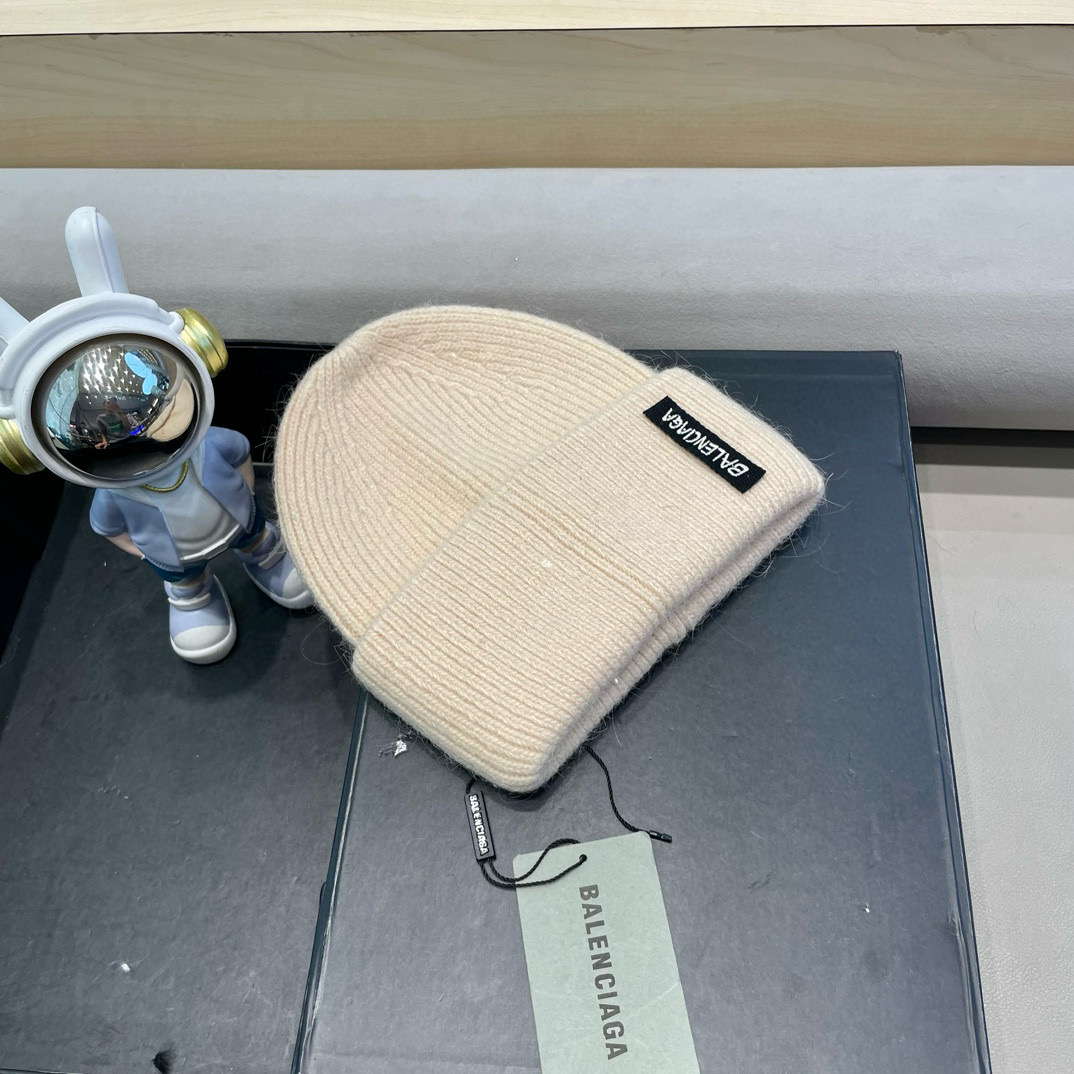 巴黎世家可爱高级感兔毛白色毛线帽子女潮韩版秋冬日系冷帽保暖套头针织帽