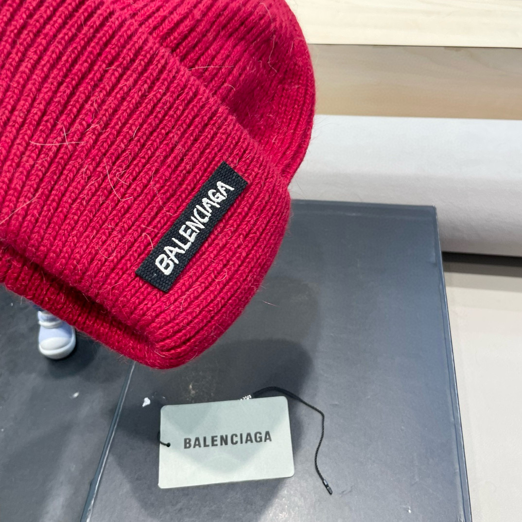 巴黎世家可爱高级感兔毛白色毛线帽子女潮韩版秋冬日系冷帽保暖套头针织帽