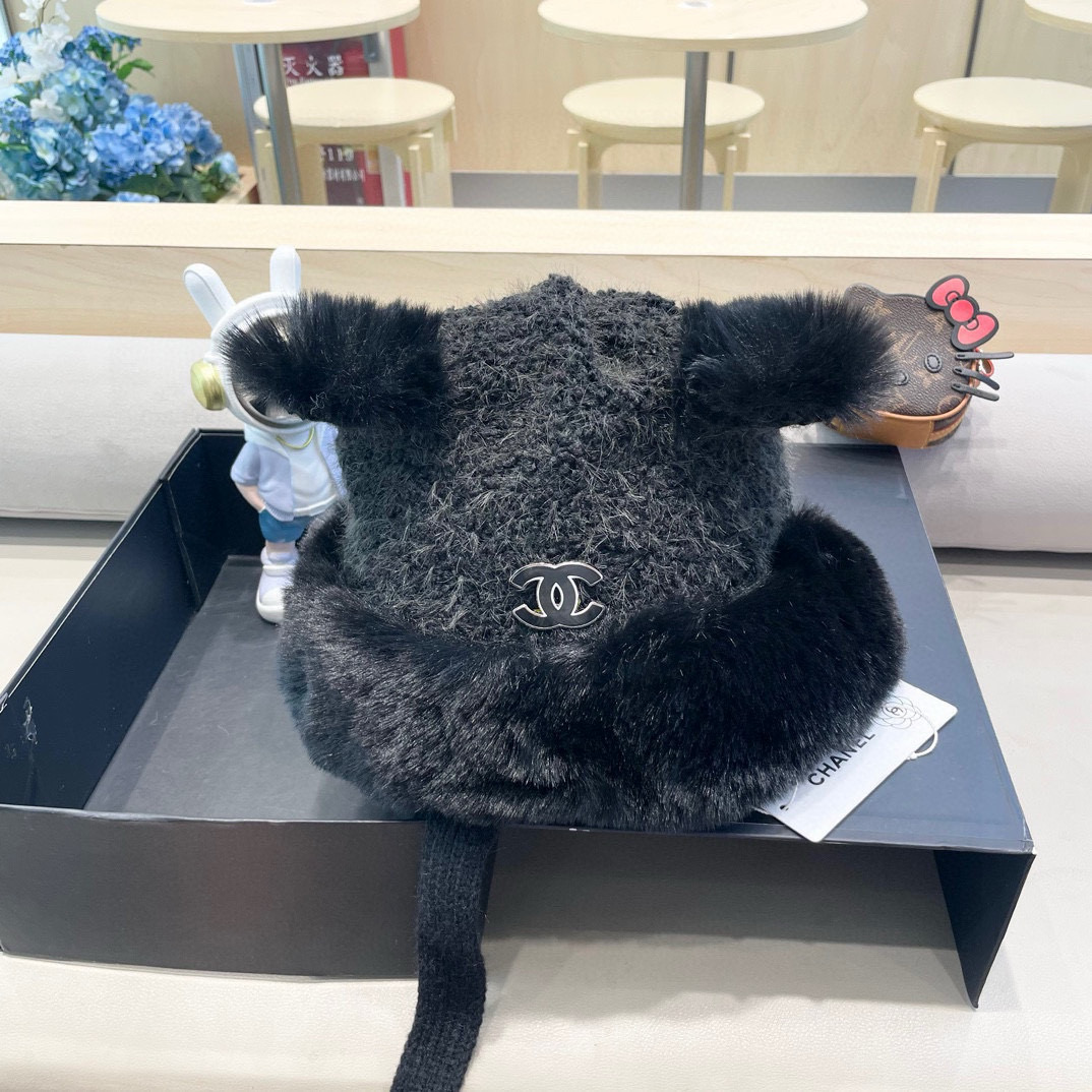 Chanel甜酷小羊羊羔毛发带甜美可爱保暖护耳耳罩女