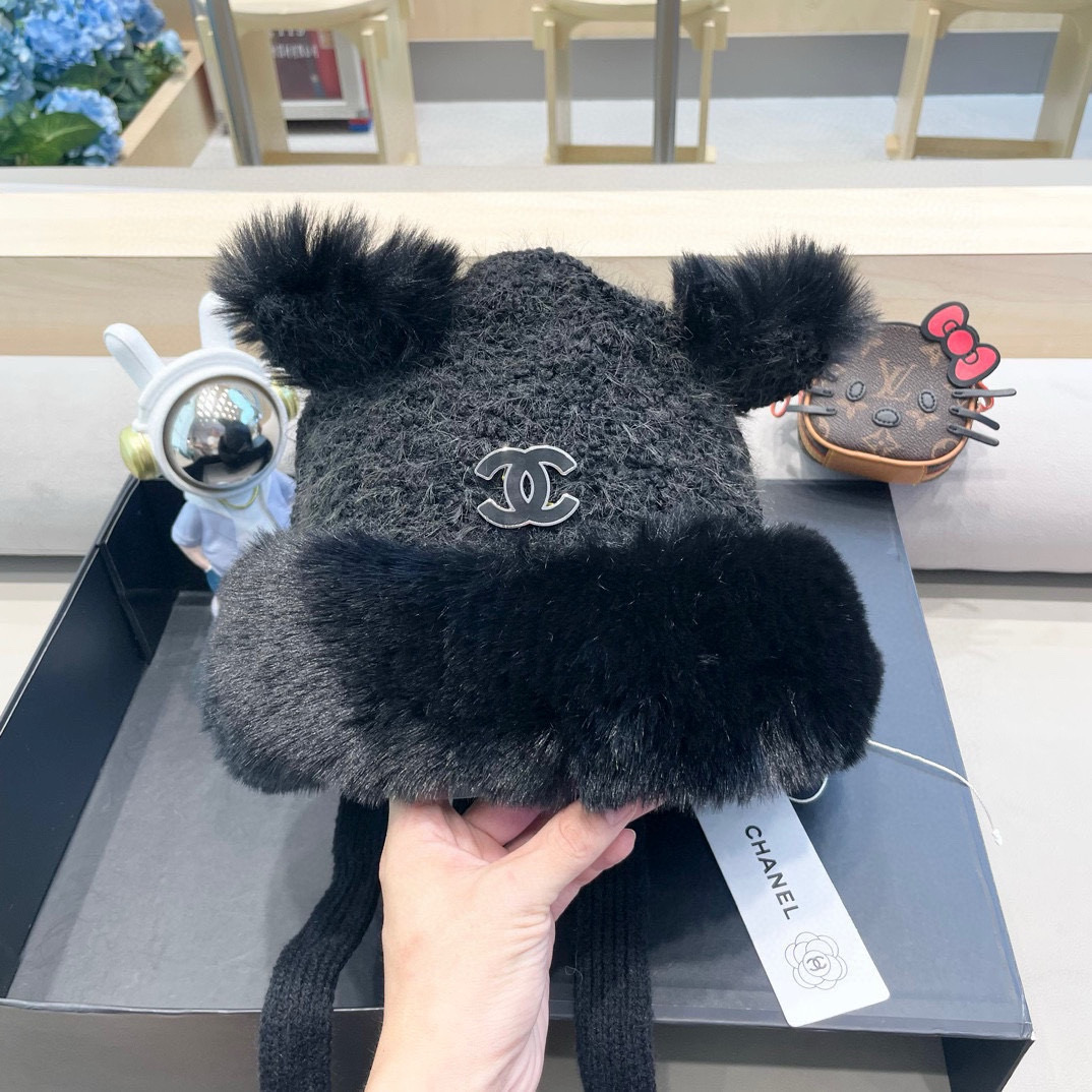 Chanel甜酷小羊羊羔毛发带甜美可爱保暖护耳耳罩女