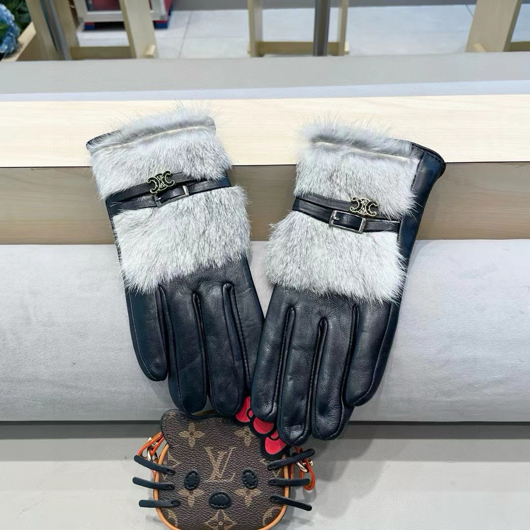 塞琳Celine2024秋冬双C懒兔毛羊皮手套👍手机触屏，秒杀市场差产品，进口一级羊皮➕懒兔毛内里加绒 