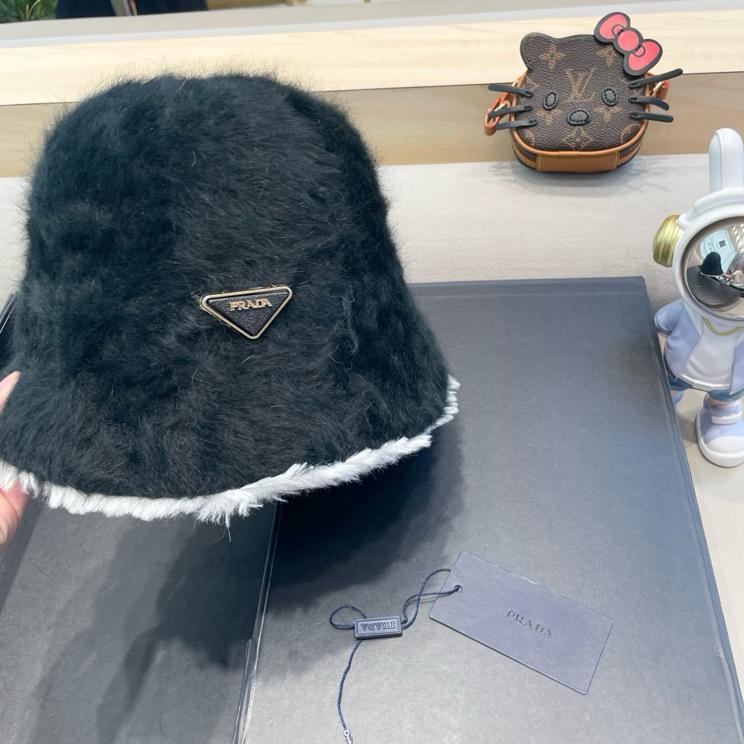 sombrero prada 2024 — photo 8