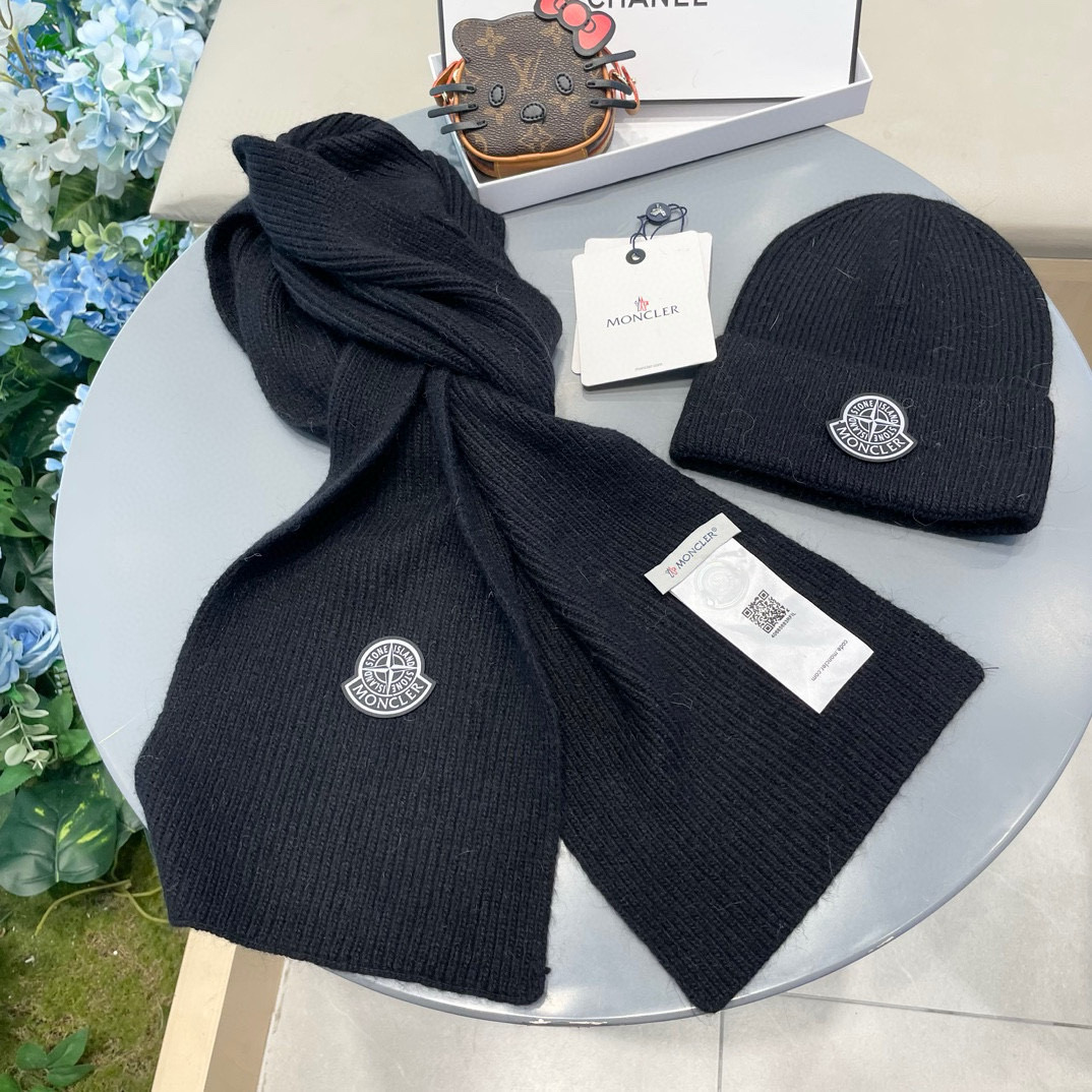 Classic Wool and Rabbit Blend Scarf for Stylish Warmth and Versatility - 图片 4