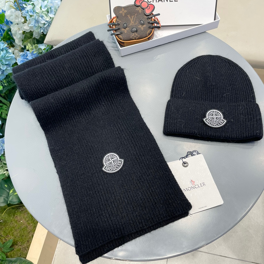 Classic Wool and Rabbit Blend Scarf for Stylish Warmth and Versatility - 图片 3