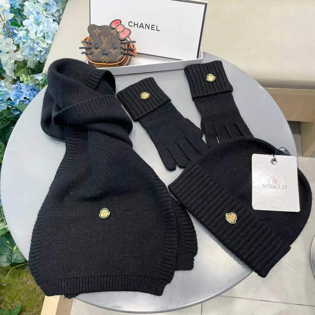 “Classic Wool and Rabbit Hat: Warm Unisex Style for Couples, Multiform and Hypothetically Labeled Qazi” - 图片 5