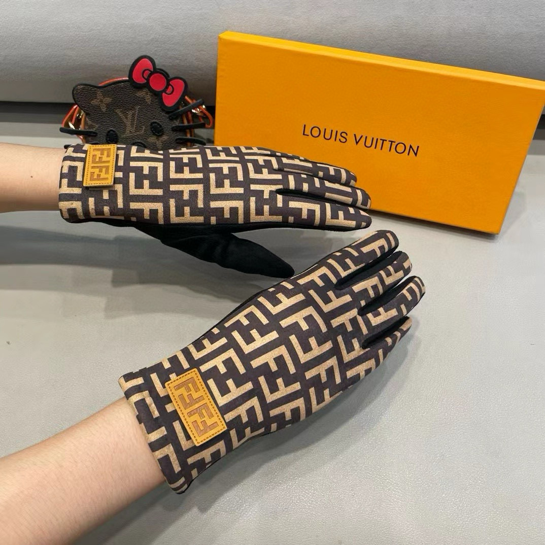 “Fendi Wool-Shield Gloves: Warm F-F Letter Design for Autumn and Winter” - 图片 4