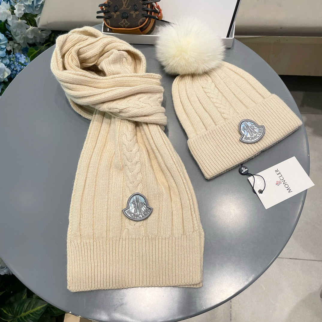 Moncler Wool Rabbit Hat and Scarf Set for Stylish Warmth – Unisex Couples’ Qazi Collection - 图片 6