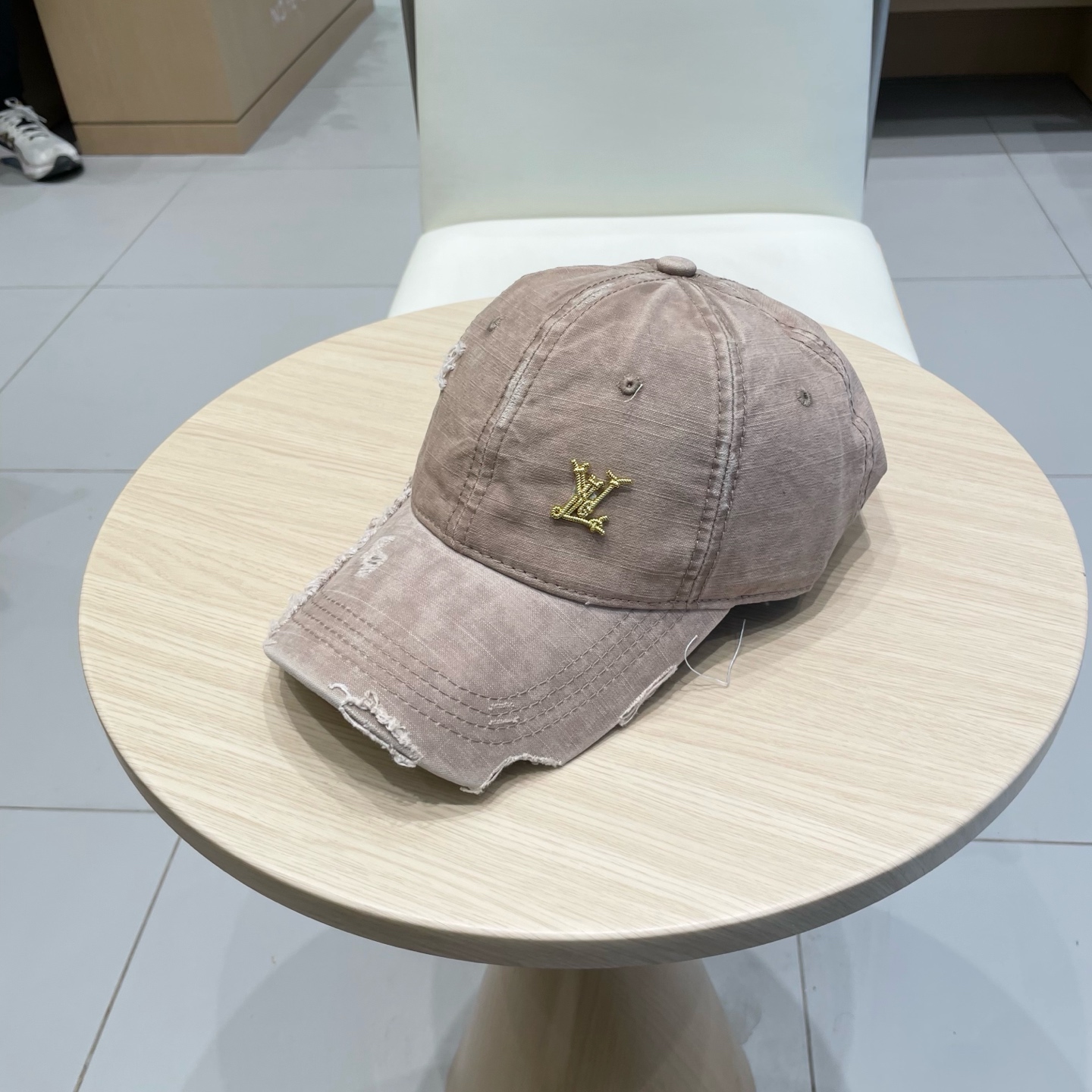  LV路易威登2025春夏原单刺绣棒球帽  轻盈透气。完美版型，独家实物拍摄，男女适用