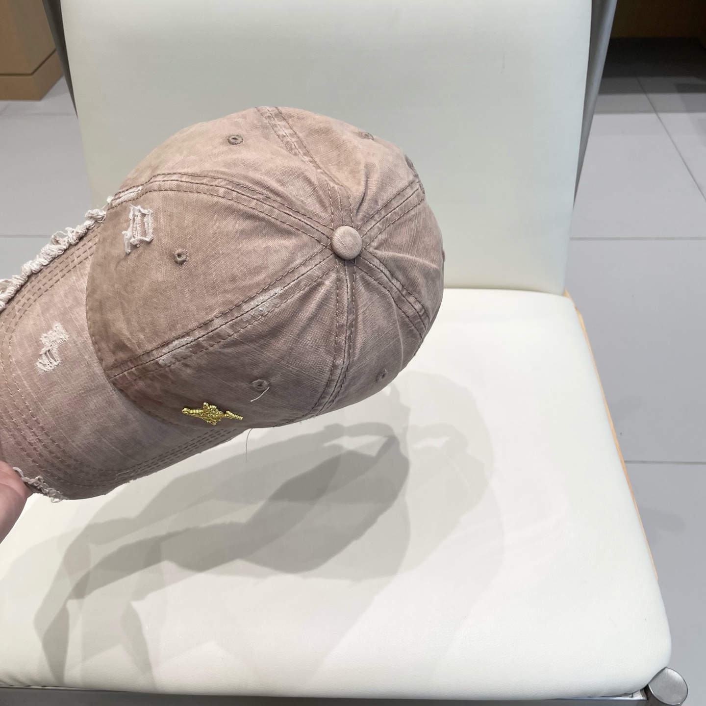  LV路易威登2025春夏原单刺绣棒球帽  轻盈透气。完美版型，独家实物拍摄，男女适用